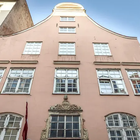 3 Storey W/terrace Riga