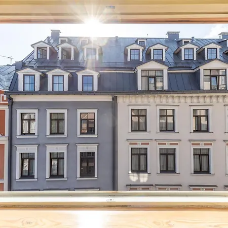 3 Storey W/terrace Dzīvoklis *